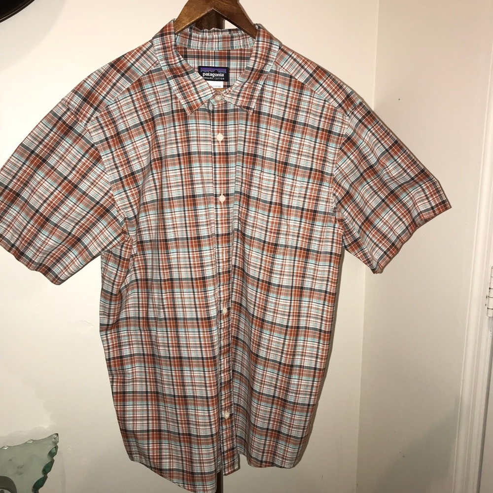 Patagonia short sleeve button down shirt